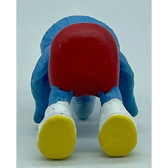 Gonzo Vintage 1986 Muppet Babies Figure Baby PVC Sitting Figurine Blue Red 1.75" - Picture 5 of 6